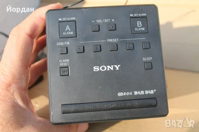 Радио ''Sony XDR-C1 DBP DAB DAB +'', снимка 3 - Радиокасетофони, транзистори - 47777632