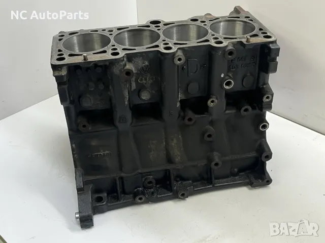 Цилидров блок за Audi Ауди А3 VW Golf MK5 8P1 2.0 GTI 200 коня BWA Евро-4 06F103021D 2007, снимка 4 - Части - 50391613