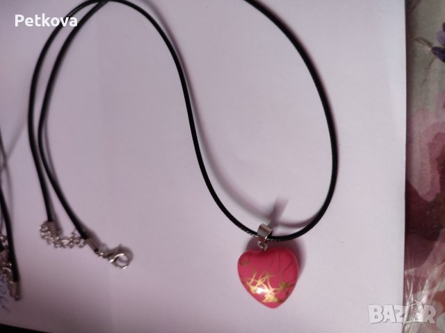 колие с кристали , снимка 5 - Колиета, медальони, синджири - 43379856