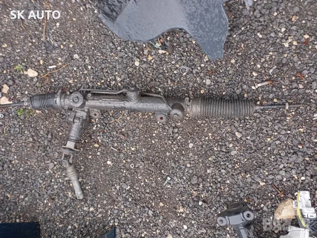 W203 хидравлична рейка