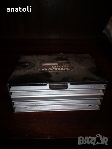  Volvo 940 2 Way Amplifier 3533161  Усилвател Волво 