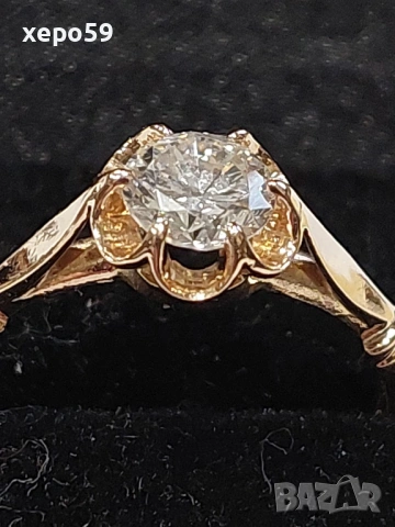 СССР-Златен дамски пръстен с еднокаратов якутски брилянт.Червено руско злато 853., снимка 2 - Пръстени - 53479320