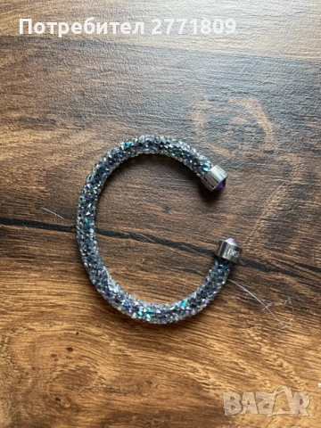 Гривна с камъни - Swarowski, снимка 3 - Гривни - 51483950