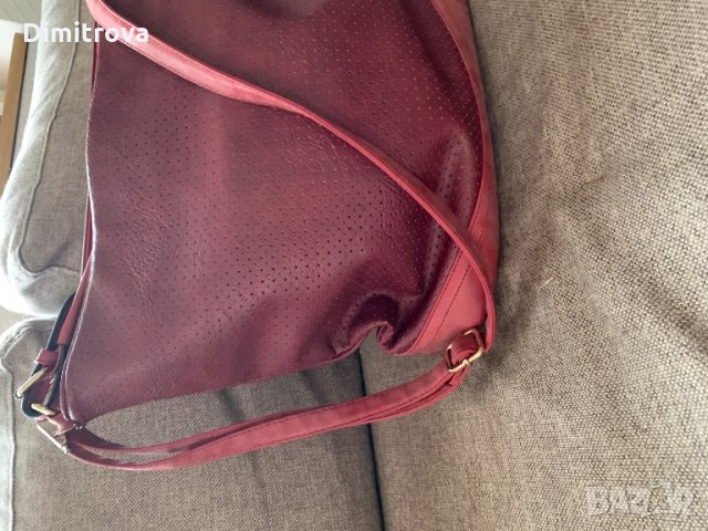 Голяма вишнева чанта, снимка 5 - Чанти - 27455056