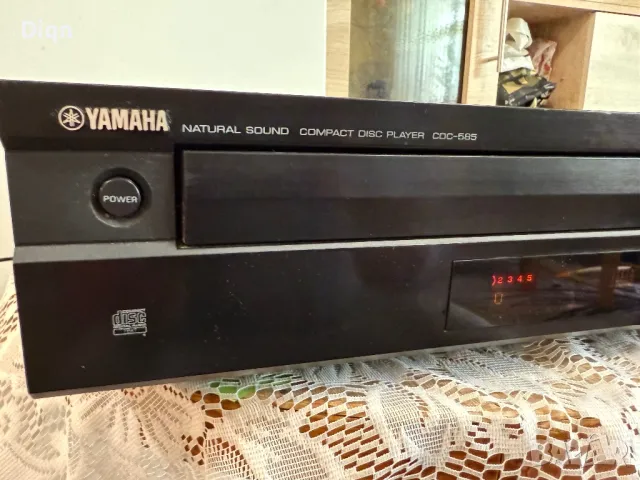 Yamaha CDC-585 