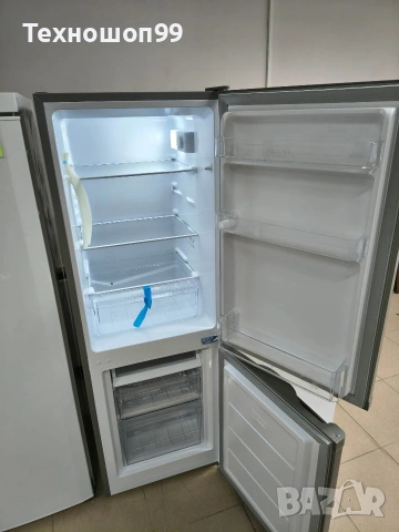 Хладилник с фризер PKM, снимка 5 - Хладилници - 53148680