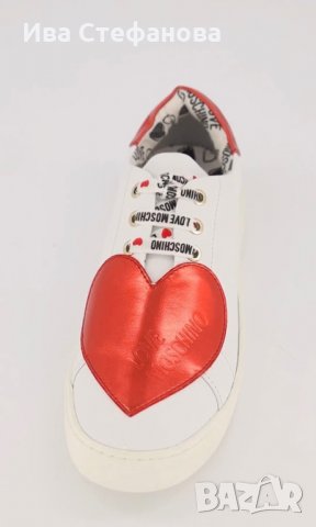 Love Moschino, Кожени спортни обувки със сърцевидна апликация, Бял/Червен, снимка 5 - Дамски ежедневни обувки - 34741732