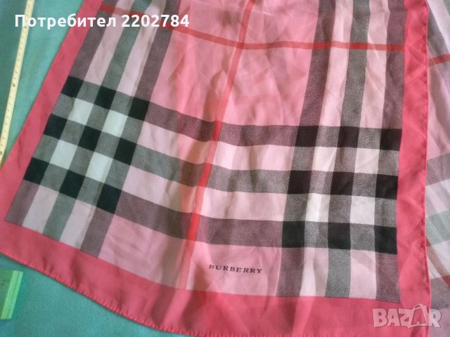 Burberry марков копринен шал, снимка 2 - Шалове - 33039716