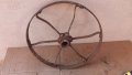 масивно метално ковавано възрожденско колело от каруца, файтон, снимка 3