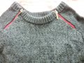Пуловер с ципове 50%вълна