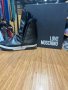 Обувки love moschino, снимка 1 - Дамски ботуши - 43867970
