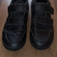 Детски кожени маратонки Адидас/Adidas , снимка 2 - Детски маратонки - 43395528