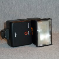 светкавица BRAUN VarioZoom 345 SCA, снимка 3 - Светкавици, студийно осветление - 35116453
