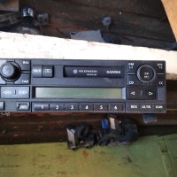 VW radio,CD, Касетофон 1J0035186E, снимка 1 - Части - 44125535