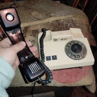 Работещ стар телефон- перфектно състояние . , снимка 5 - Антикварни и старинни предмети - 37130639