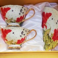 Чаши за кафе и чай с цветя - костен порцелан, снимка 4 - Подаръци за жени - 35121314