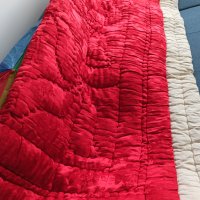 Вълнен юрган, снимка 1 - Олекотени завивки и одеяла - 43435147