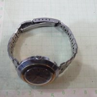 Часовник ръчен дамски самонавиващ съветски, снимка 2 - Дамски - 40418183