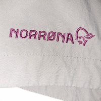 Norrona Bitihorn Light weight Shorts (M) дамски трекинг панталони, снимка 6 - Къси панталони и бермуди - 40187913