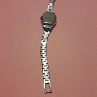 Стар дамски механичен часовник -Лъч , снимка 15 - Антикварни и старинни предмети - 26387544