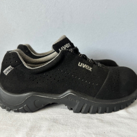 Работни обувки с бомбе UVEX Motion, Размер 43, снимка 2 - Други - 44883430