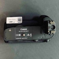 Грип за батерии CANON BG-E11, снимка 1 - Чанти, стативи, аксесоари - 38616449