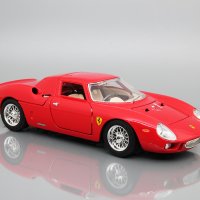 Ferrari 250 Le-Mans 1965 - мащаб 1:18 на bBurago made in Italy моделът е нов в кутия, снимка 1 - Колекции - 44097204