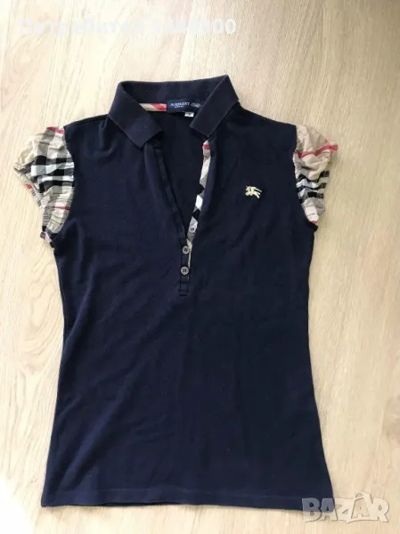 тениска с яка Burberry . оригинална, снимка 1