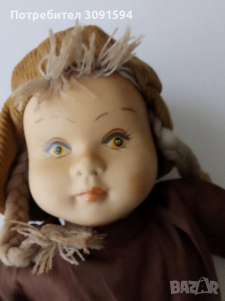 Стара колекционерска кукла тялото е парцалено главата е от  порцеланова, снимка 1