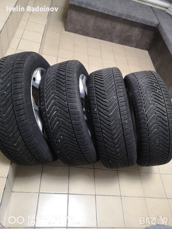 Гуми за джип все сезонни , снимка 1