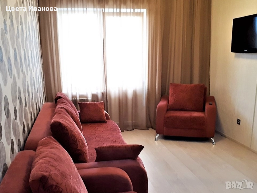 Двустаен апартамент Център, снимка 1