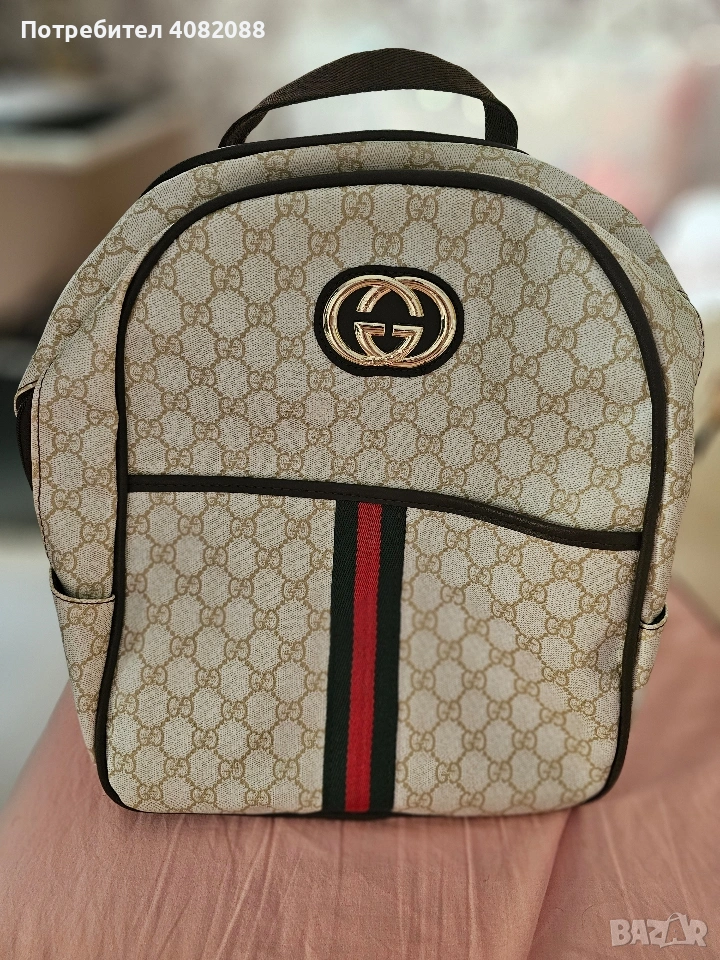 Дамска кожена раница Gucci в многоцветен десен, снимка 1