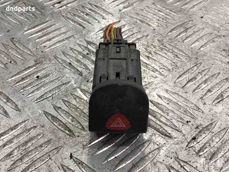 Бутон аварийни светлини Renault Kangoo 1.9dTi,1999г., снимка 1