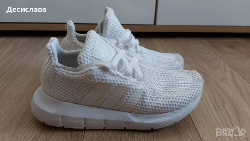 Маратонки ADIDAS номер 29, снимка 1