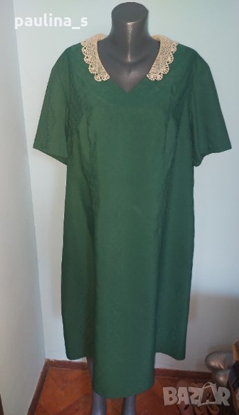 Копринена ръчно изработена рокля цвят Емералд с ръчна декорация - яка, снимка 1