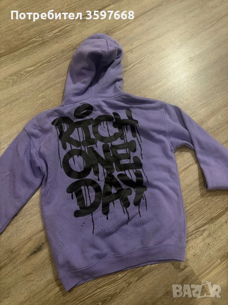 Ефектен суичър, снимка 1