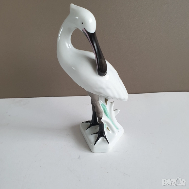 Стара порцеланова фигура, снимка 1