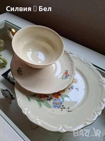 Порцеланов троен сет, снимка 6 - Чаши - 51896823
