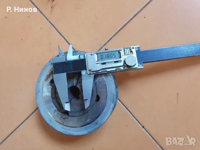 конзола със зъбно колело и зъбен ремък за сервомотор - комплект  фланец, снимка 2 - Електродвигатели - 47501191