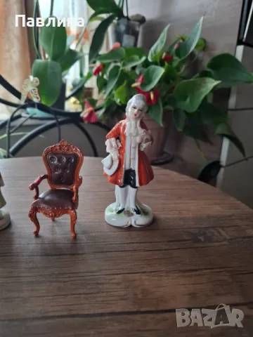 Две порцеланови фигурки, снимка 5 - Статуетки - 49339614