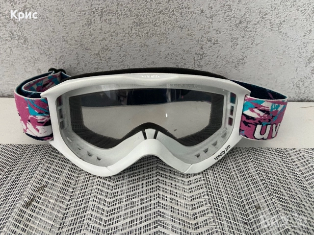 Ски/Мотокрос Очила Маска Uvex, снимка 2 - Зимни спортове - 52337726