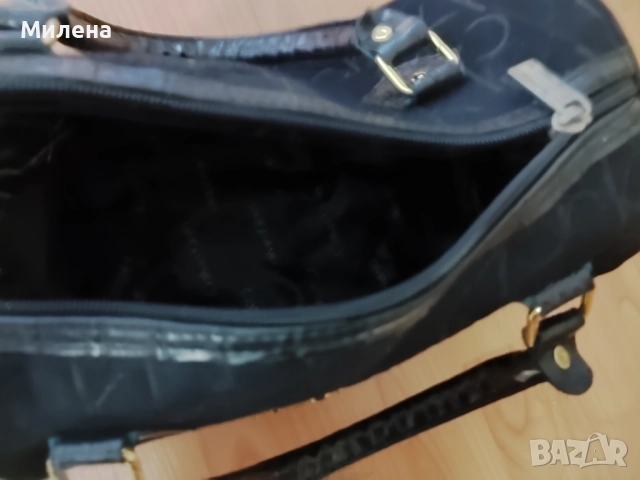 Чанта Calvin Klein , снимка 4 - Чанти - 52339490