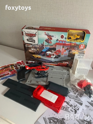 Паркинг с път, кола и хеликоптер - Макуин, McQueen, Cars, снимка 5 - Коли, камиони, мотори, писти - 51783300