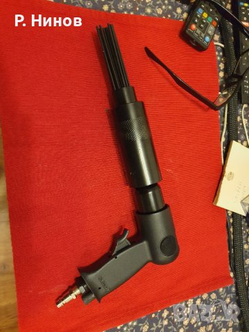 HAZET 9035 –19 5 Пневматична телена четка за почистване на ръжда , снимка 2 - Други инструменти - 43135453