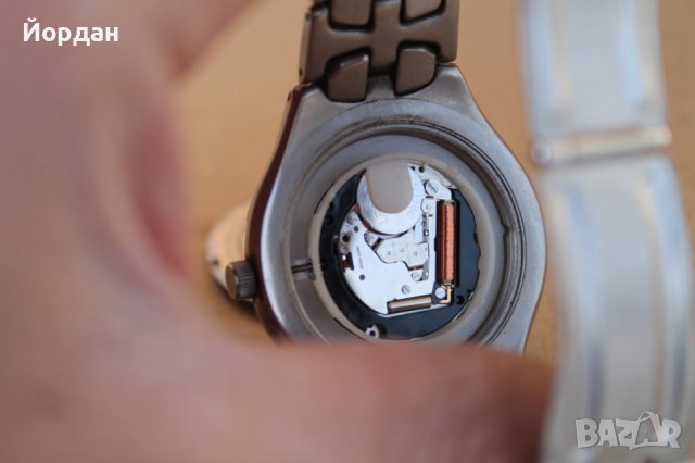 Швейцарски титаниев мъжки часовник ''Jacques Lemans'', снимка 12 - Мъжки - 43973942