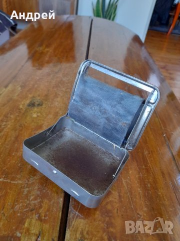 Стара табакера,машинка за цигари Dora, снимка 5 - Други ценни предмети - 37001368