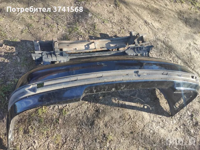 продавам задна броня Volvo v40 , снимка 4 - Части - 49407931