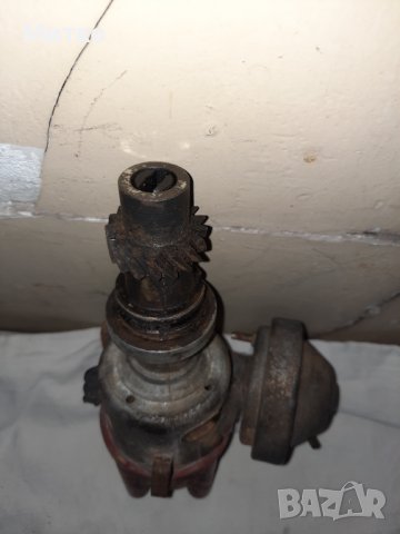 Делко с дистрибуторна капачка от Ауди В2, снимка 3 - Части - 38706629