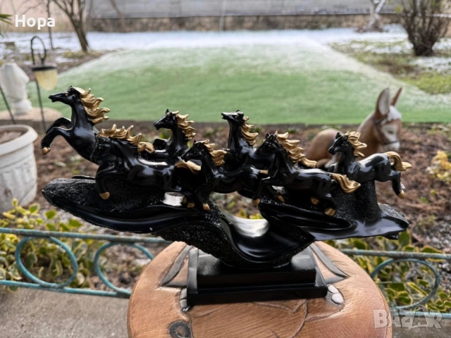 Статуетка коне препускащи , снимка 2 - Статуетки - 53261804