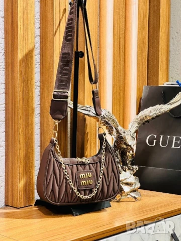чанти Miu Miu , снимка 3 - Чанти - 50675393